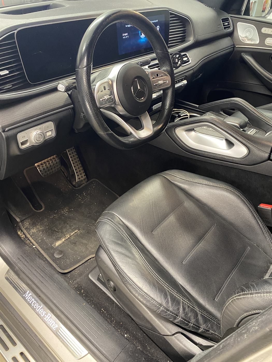 Mercedes GLE Coupé előtte